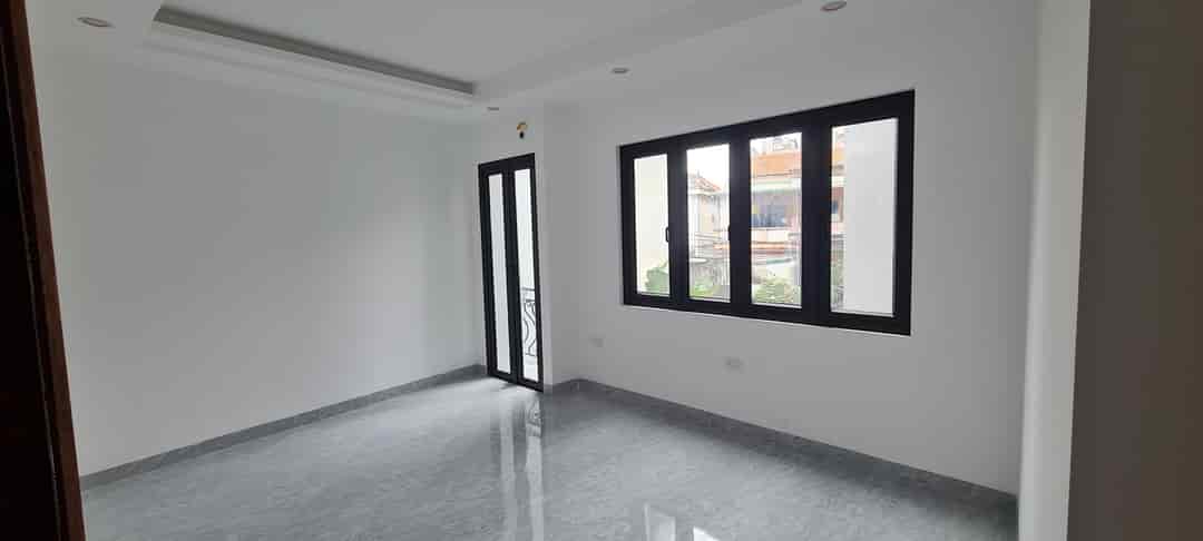 Dòng tiền, 2 tỉ / năm, ô tô đỗ cửa, vừa ở vừa thuê, penthouse nếu muốn