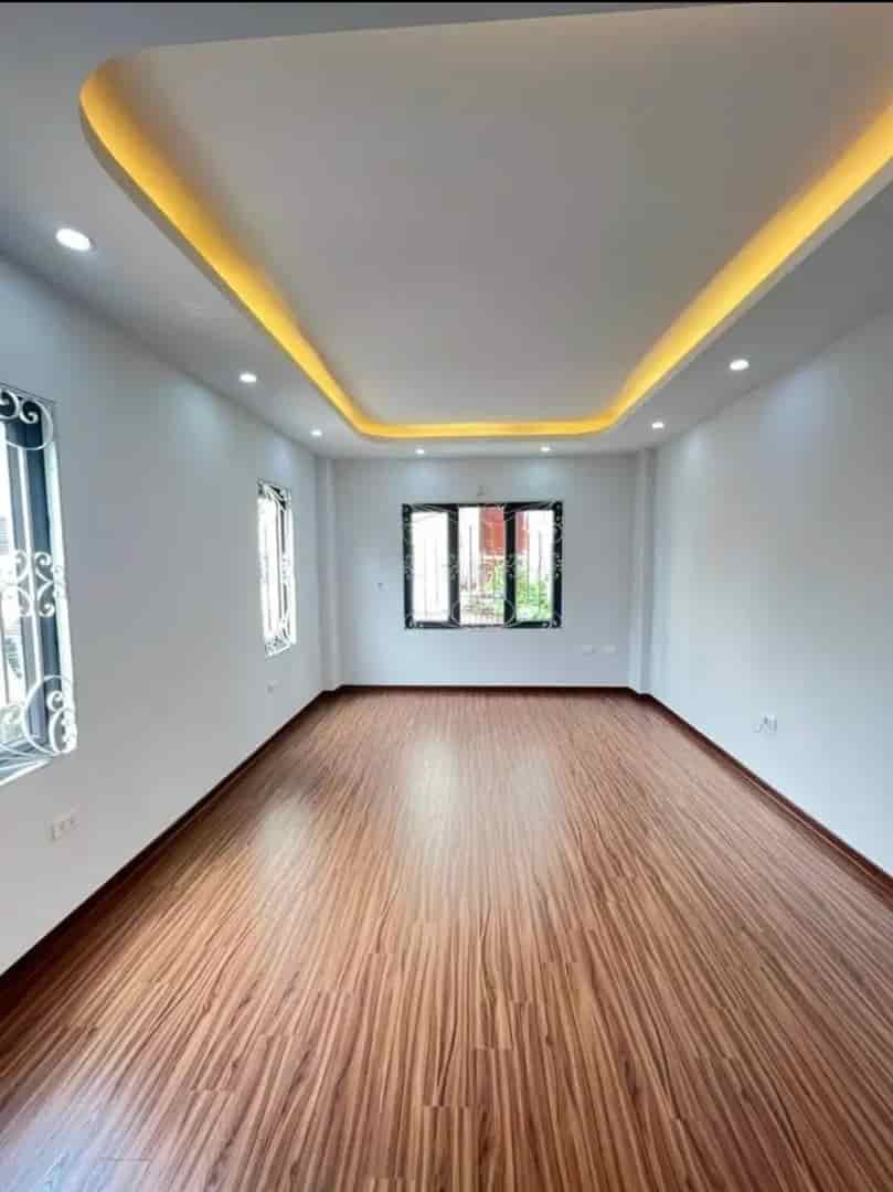 Bán nhà riêng An Khánh, Hoài Đức. 33m2 xây 5 tầng. Ngõ thông Ôtô đỗ cửa. Cách 45m đến chợ