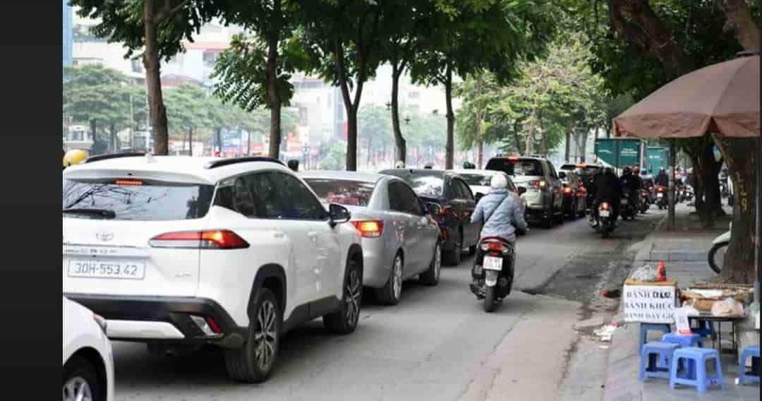 Giảm 1 tỷ, phố Vũ Tông Phan, CCMN, dòng tiền đỉnh, ô tô, 60m, 7T giá hơn 11 tỷ