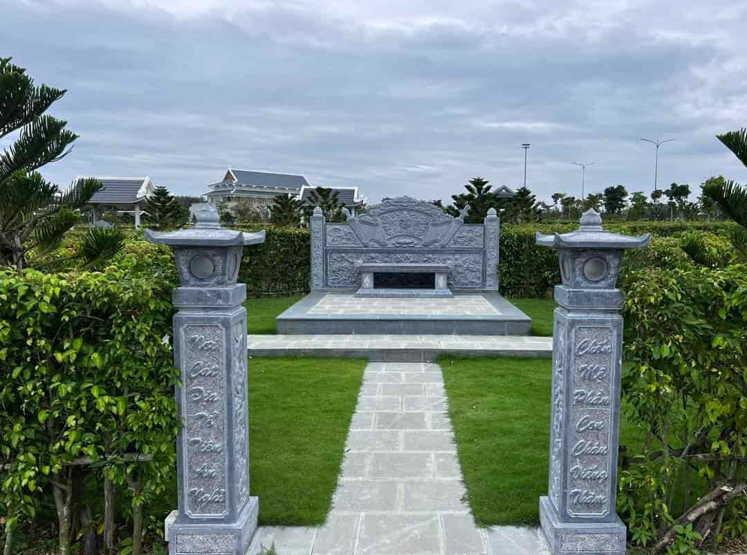 Nghĩa trang Sala Garden cần bán mộ gia tộc 48m2 vị trí đẹp, trung tâm đền trình sau chùa kế lô góc