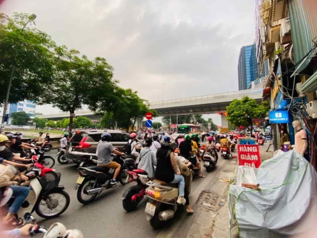 Bán luôn nhà mặt ngõ Tôn Thất Tùng, Đống Đa, mặt ngõ kinh doanh 26m, 4T, chỉ 4 tỷ 578 tr