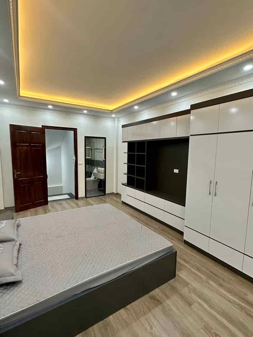 Bán nhà Quang Tiến, Đại Mỗ, Nam Từ Liêm, 30m2, 5 tầng, nhà xây mới ngõ thoáng gần chợ