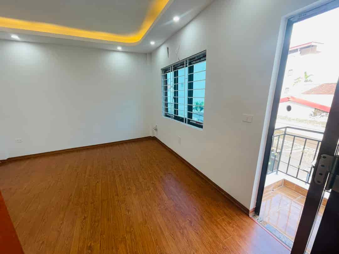 Bán nhà Di Trạch Hoài Đức, 30m2, 5 tầng, nhà mới ở ngay ngõ nông gần đườg ô tô giá chỉ 3,9 tỷ