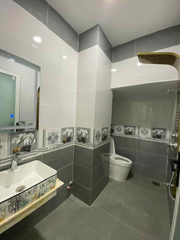 Vỡ nợ bán nhà hẻm Nơ Trang Long, P13 Bình Thạnh, SHR DT 56,3m2 giá 1,8tỷ