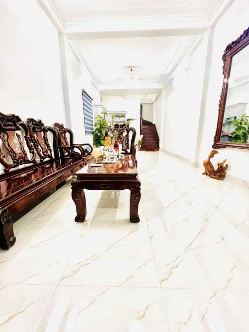 Bán nhà phố Lê Thanh Nghị 60m2, 6 tầng, MT 3.5m, giá 7.4 tỷ