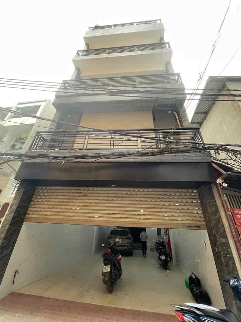 Bán nhà phố Thái Hà, 4 ô tô cất trong nhà, 7 tầng thang máy cách 1 nhà ra phố