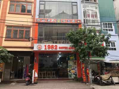 Chính chủ cho thuê mặt bằng kinh doanh 2 tầng mặt đường 131 phố Tam Khương, Đống Đa, Hà Nội