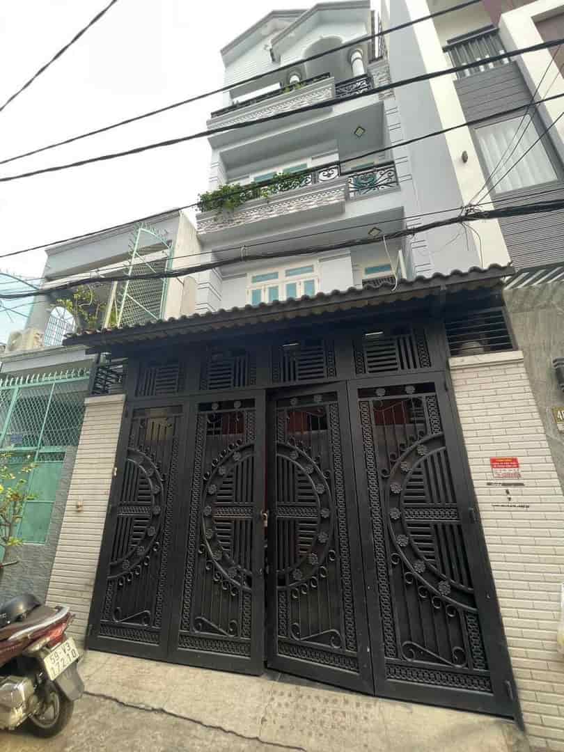 Chính chủ kẹt vốn KD bán nhà đường  Võ Văn Tần, P5, quận 3, giá chỉ 3.15 tỷ, SHR