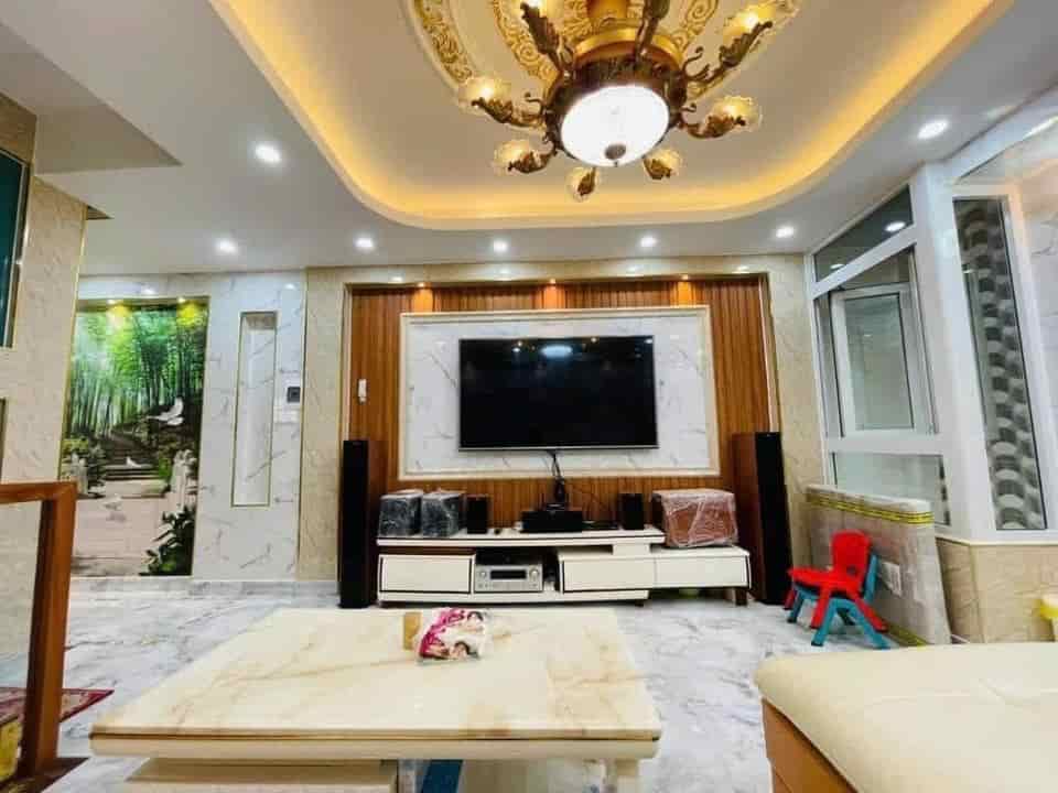 Kẹt tiền cho con du học cần bán căn nhà ở đường Nguyễn Lương Bằng, Tân Phú, quận 7, giá 3 tỷ 150 triệu