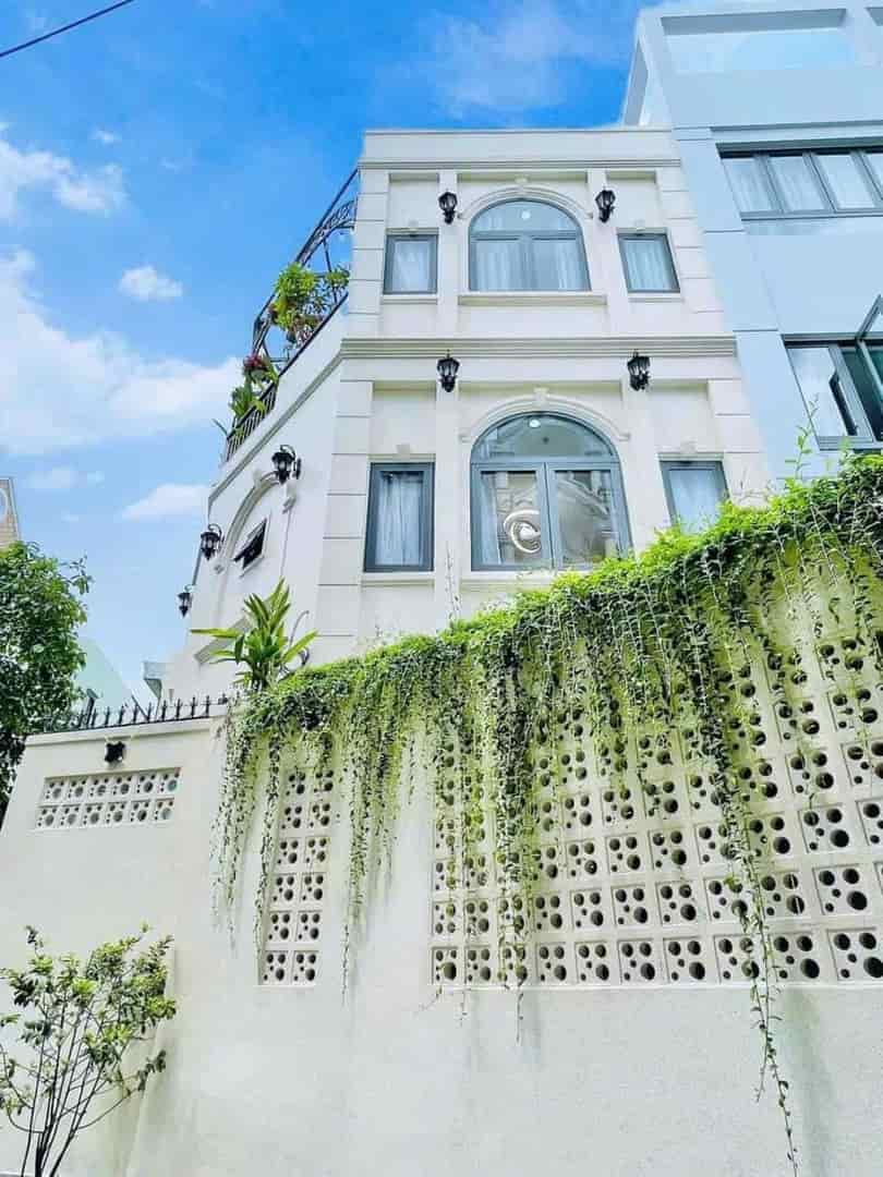 Bán nhà ở đường Hai Bà Trưng, phường Tân Định, quận 1, giá 5 tỷ