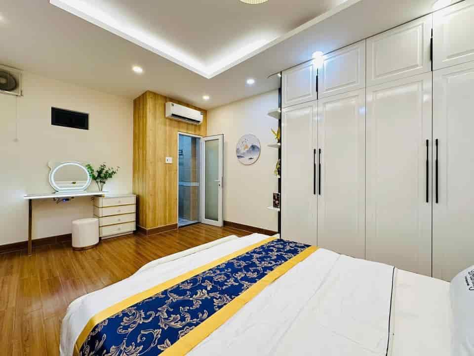 Đi nước ngoài định cư bán gấp nhà ở đường Phạm Thế Hiển, phường 7, quận 8, giá 3 tỷ 030