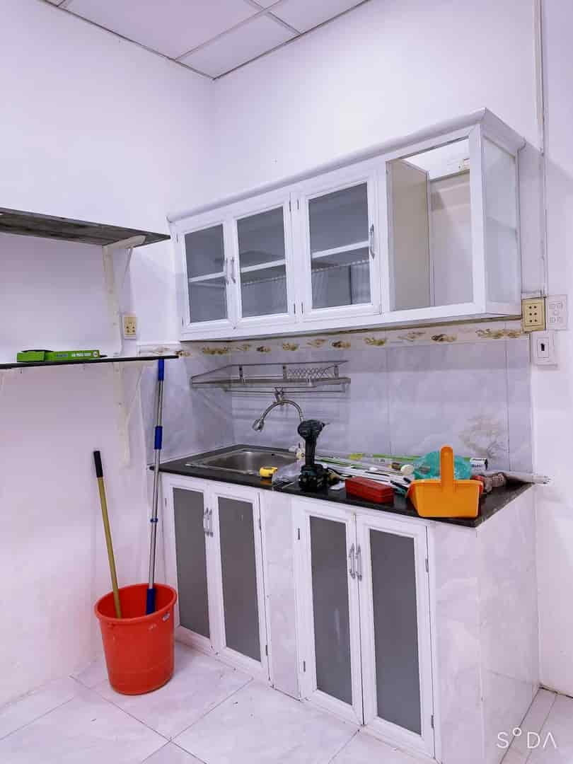 Bán nhà hẻm Điện Biên Phủ 20m2, giá 1tỷ85 TL