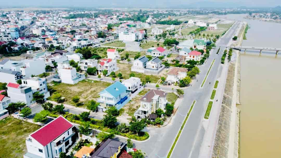 Bán đất KĐT Nam Sông Cái, Diên Khánh, lô góc siêu đẹp, 2 mặt tiền đường 13m, giá rẻ chỉ 15.5 tr/m2