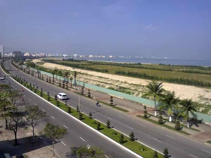 Bán biệt thự mặt tiền Thanh Tịnh, 240m2, 8x29m, gần bến xe, gần Hoàng Thị Loan, nhỉnh 8 tỷ