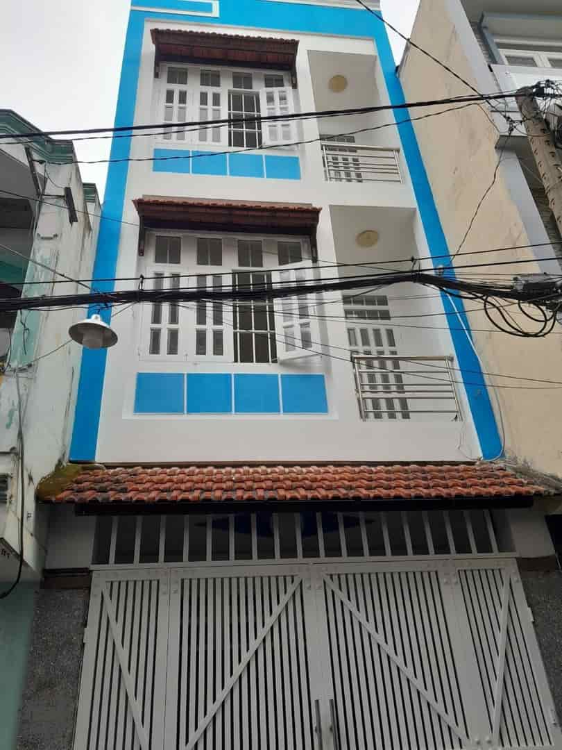 Nhà 4 tầng hẻm xe hơi Phạm Văn Bạch, 4 phòng ngủ, xây dựng kiên cố