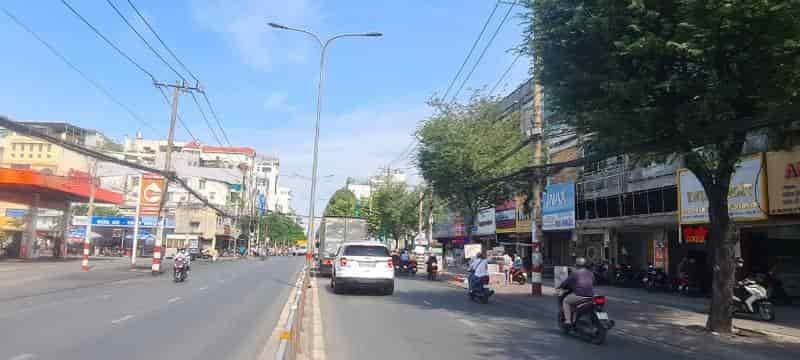 Nhà mặt tiền đường Lý Thường Kiệt, đối diện chợ Tân Bình, 2 lầu