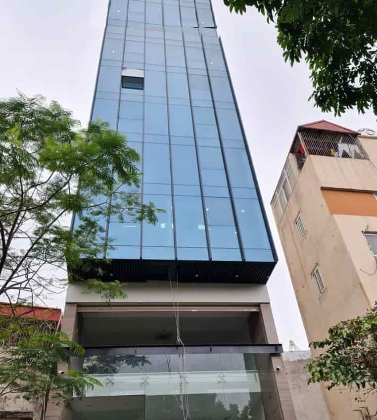 Tòa nhà khu vip Hà Đô Centrosa, 5 tầng, 6 phòng, đường CMT8