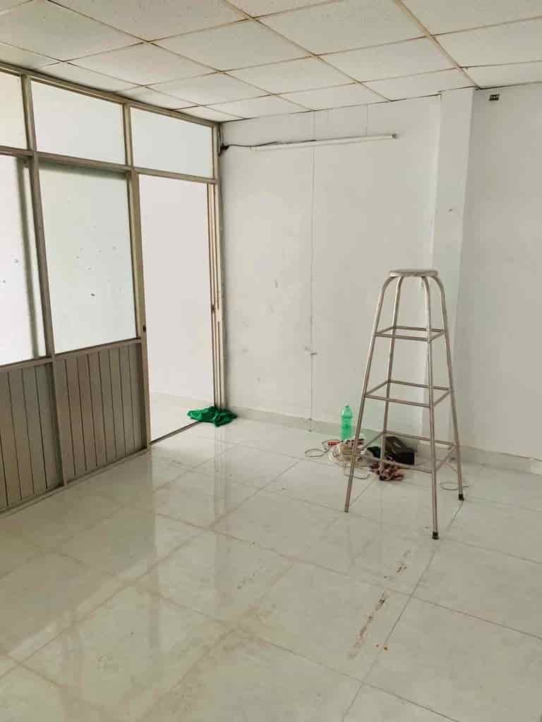 Nhà hẻm ni sư Huỳnh Liên, 5x10m, 2 phòng ngủ