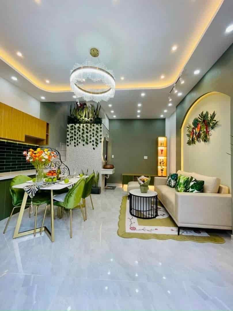 Mua ở nhanh nhà 59m2 Trần Mai Ninh, P12, Tân Bình xây 2 tầng, gần chợ Hoàng Hoa Thám, sổ riêng công chứng ngay