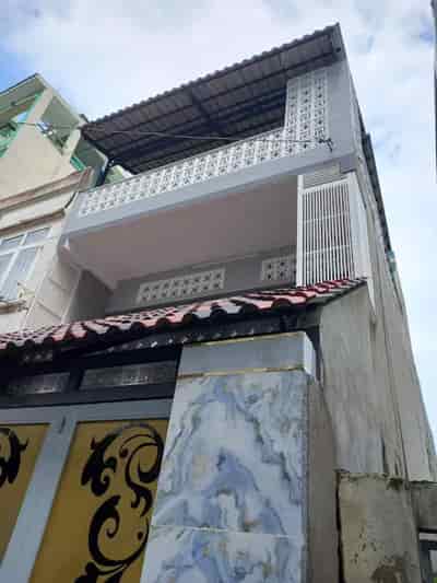 Bán nhà Huỳnh Văn Nghệ P12, Q.G.Vấp, 3 tầng, đường 2.5m, giá giảm còn 6.x tỷ