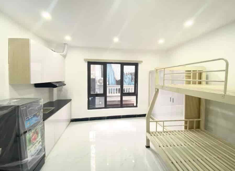 Cho thuê ccmn ngõ 8 Lê Quang Đạo, Nam Từ Liêm 30m2, giường tầng 2 ngủ full nội thất thang máy ô tô đỗ