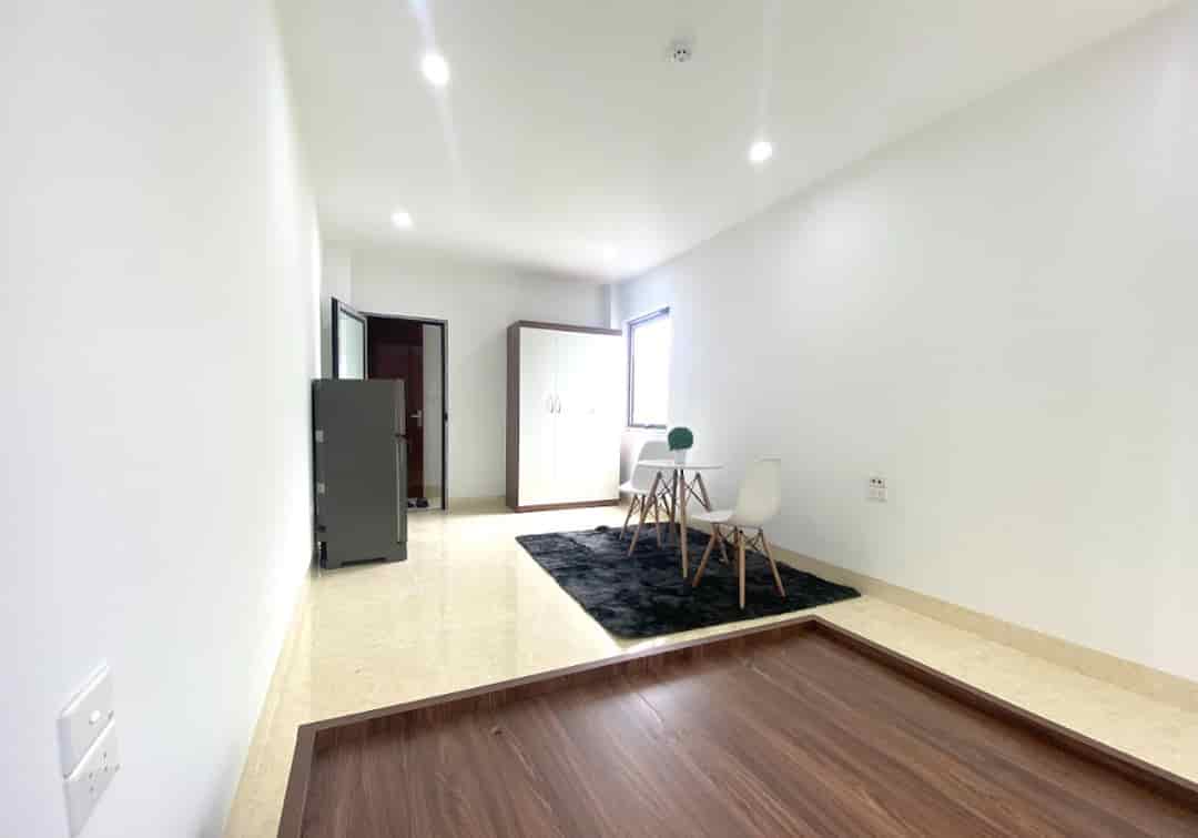 Cho thuê ccmn ngõ 124 Phú Mỹ, Mỹ Đình 2, 40m2 1k1b ngủ full nội thất thang máy ô tô đỗ