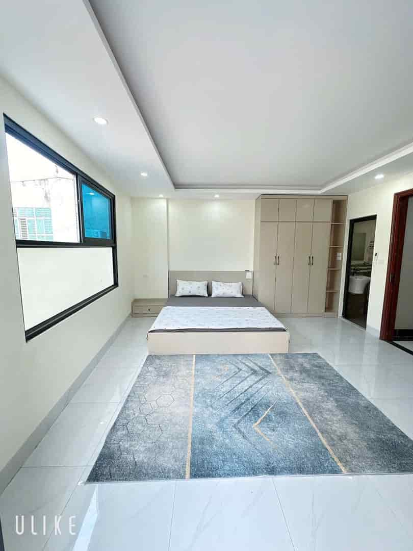 Cho thuê ccmn 283 Phạm Văn Đồng, Bắc Từ Liêm, 30m2, studio full nội thất thang máy ban công ô tô đỗ