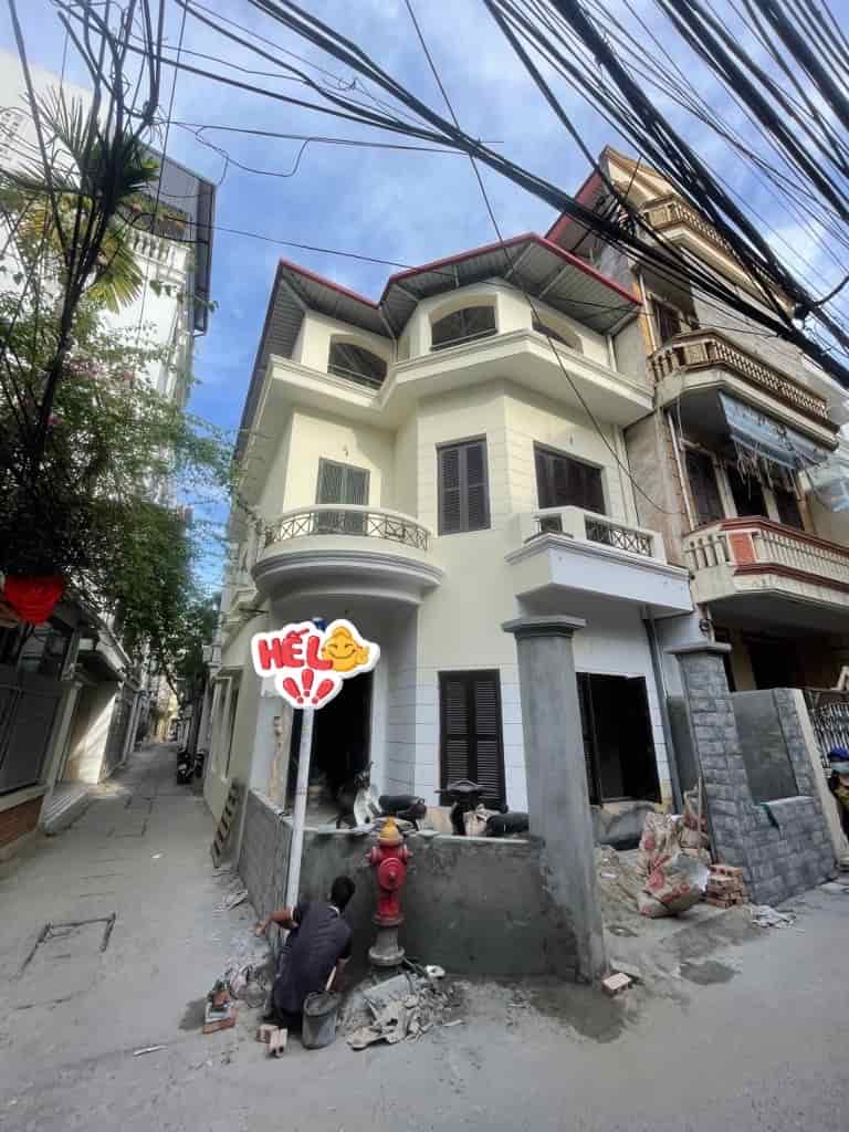 Bán nhanh nhà Bồ Đề phố, 78m2, ngõ thông, ô tô vào nhà, lô góc 2 thoáng, gần hồ sinh thái, Cầu Chương