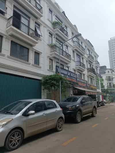 Bán căn shophouse Hải Phát khu 31 ha Trâu Qùy Gia Lâm Hà Nội 87m, 4 tầng, MT 6m giá 14.5 tỷ