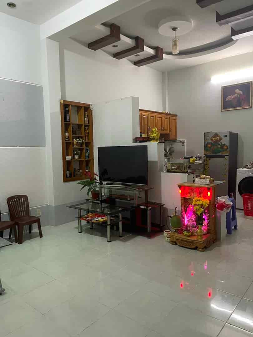 Hạ giá bán nhanh nhà 2 tầng hẻm Phước Hải, Nha Trang 2 tỷ 7