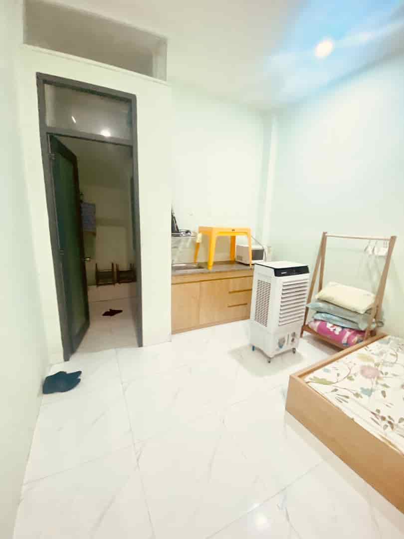 Bán nhanh căn nhà 3 tầng giá siêu tốt đường Đồng Nai, Phước Hải, Nha Trang, giá tốt 1 tỷ 750