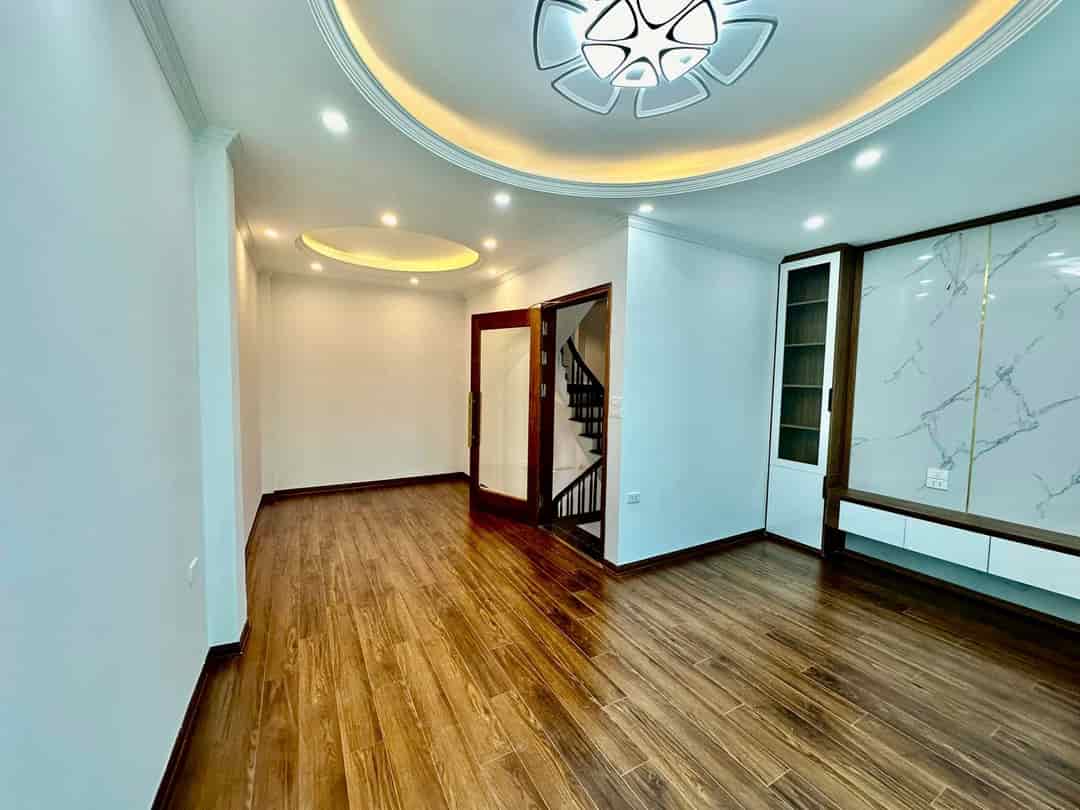 Bán nhà chính chủ Phố Lương Đình Của, Đống Đa, 48m2, 6 tầng, MT 5m ngõ thông, ô tô, gần phố siêu tiện