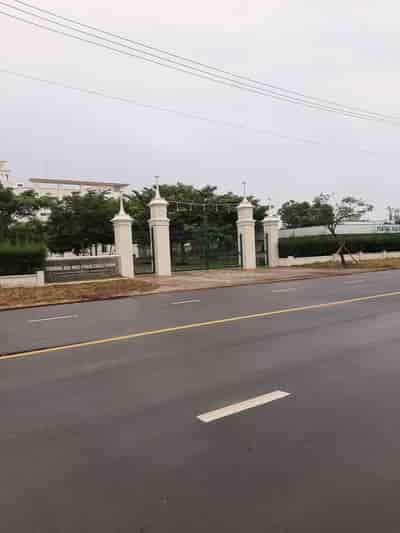 Đất ngay gần cổng trường đại học FPT Đà Nẵng thích hợp xây căn hộ