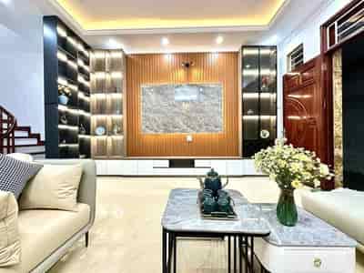 Bán nhà Yên Hòa mới đẹp full nội thất 36m, 5T, mt 4.5m, giá chỉ 5 tỷ 950