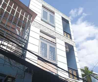 Bán nhà hẻm Lê Văn Lương, phường Tân Hưng. 38m2, 3 tầng, 3 phòng ngủ, cách Q1 chỉ 3km