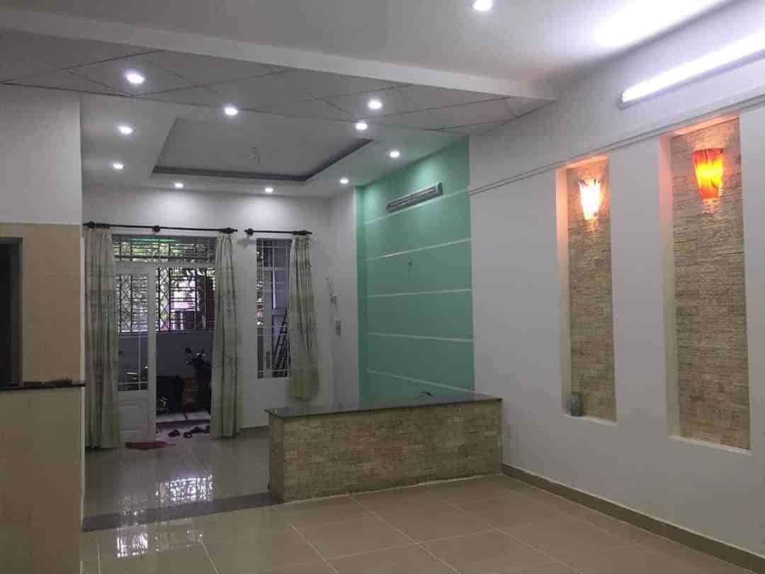 Bán nhà Tân Chánh Hiệp, hxh, Nguyễn Ảnh Thủ, 110m2, giá 4 tỷ hơn