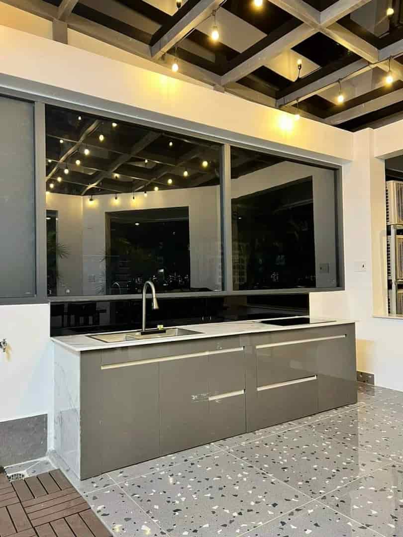 Ngộp vốn bán nhà đường Chế Lan Viên, 62m2, giá 1 tỷ 250