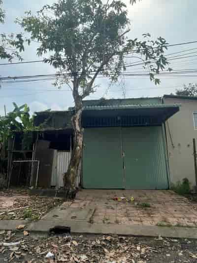 Bán nhà khu tái định cư Rạch Ngã ngay, P. An Bình, Ninh Kiều, Cần Thơ