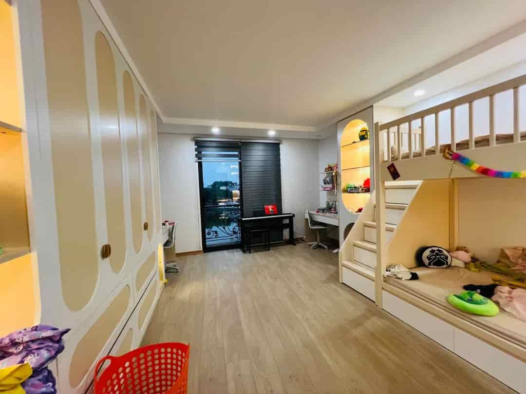 Bán nhà Phú Lãm, Hà Đông, 45m2, 5T, lô góc ô tô đỗ cửa hơn 4 tỷ có thương lượng