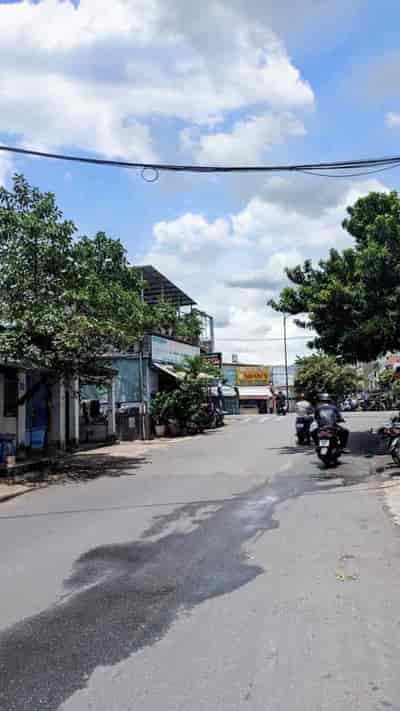 Bán nhà Phạm Văn Đồng, 90m2, ngang 9m, đường 9, Linh Tây, Thủ Đức