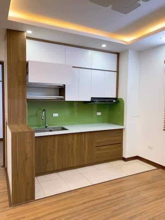 Chỉ hơn 100m2, sở hữu căn nhà vị trí vip phố Lĩnh Nam 35m2, 5T