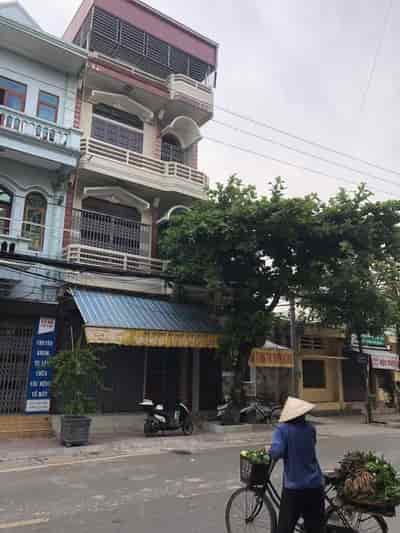 Chính chủ cần bán nhà mặt phố Lê Lợi, Thị Xã Sơn Tây, Hà Nội: