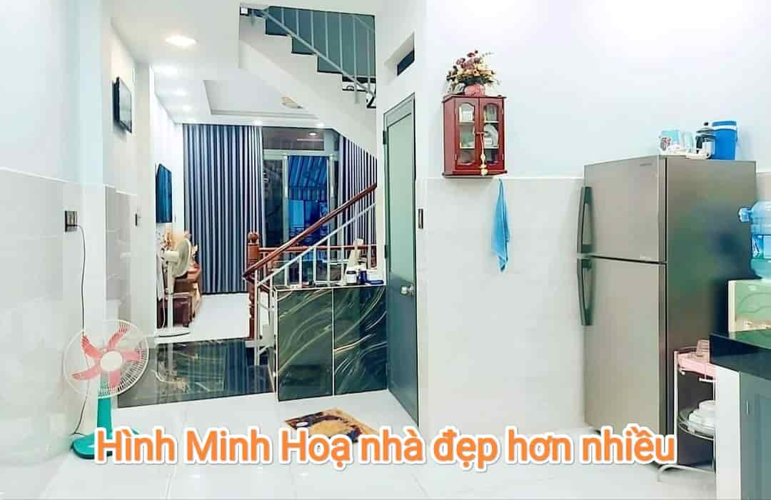 Bán mặt tiền 52m2, 5T Nguyễn Duy Cung, f12, Gò Vấp, 9tỷ8 thương lượng