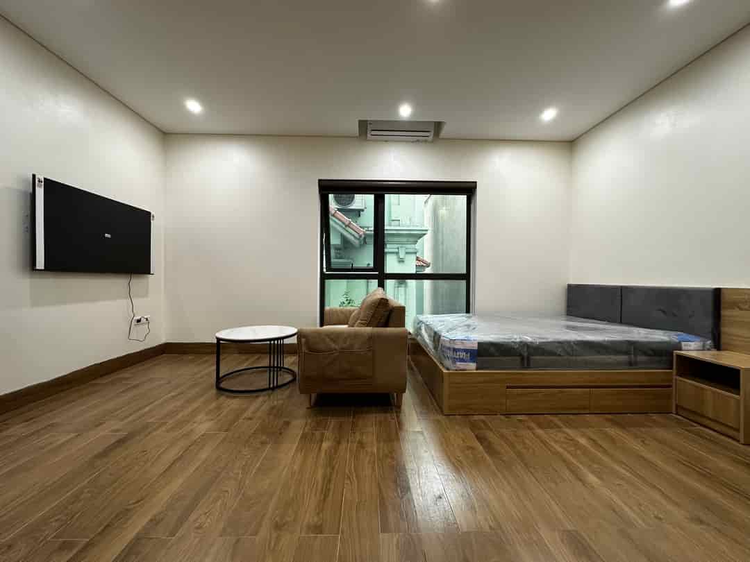 Tòa apartment xây mới 60m, 14P ngõ 279 Đội Cấn, ô tô vào nhà, DT 1.3 tỷ/năm, 18.2 tỷ