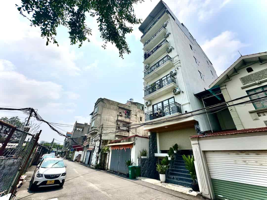 Siêu phẩm tòa apartment 132m2, 25P tại Cầu Diễn, Đức Diễn, đường 3 ô tô tránh, DT 2 tỷ/năm