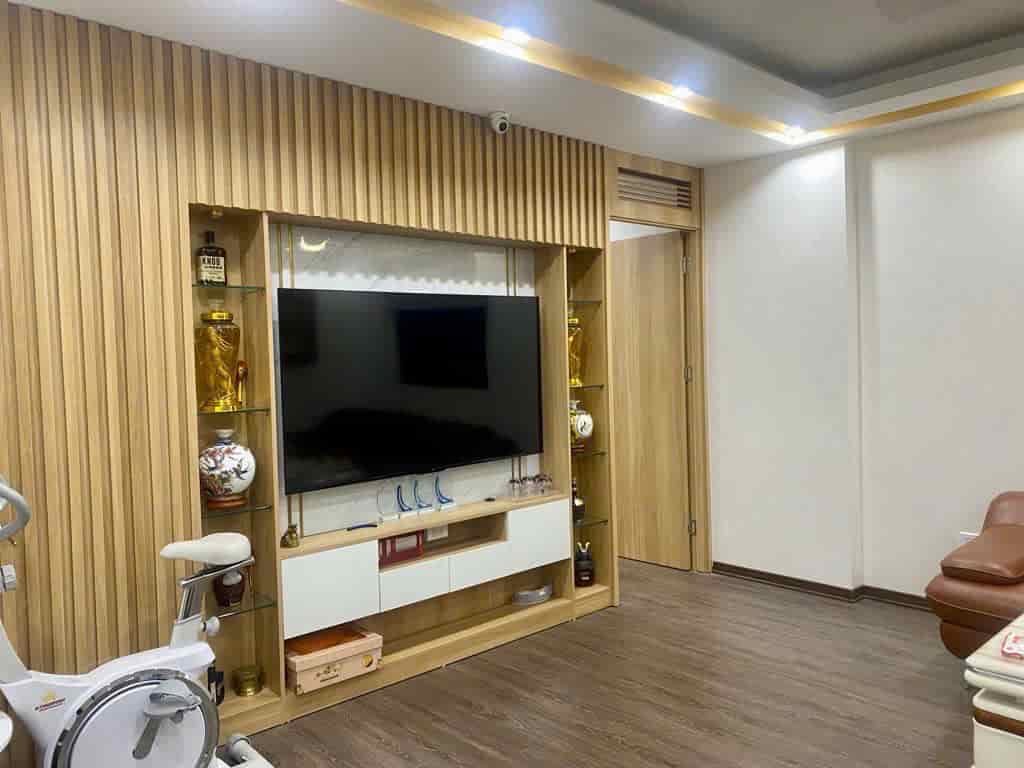 Siêu phẩm nhà đẹp 100m2, 9T tại Trường Chinh, ô tô tải vào nhà, vừa ở vừa cho thuê 1.5 tỷ/năm