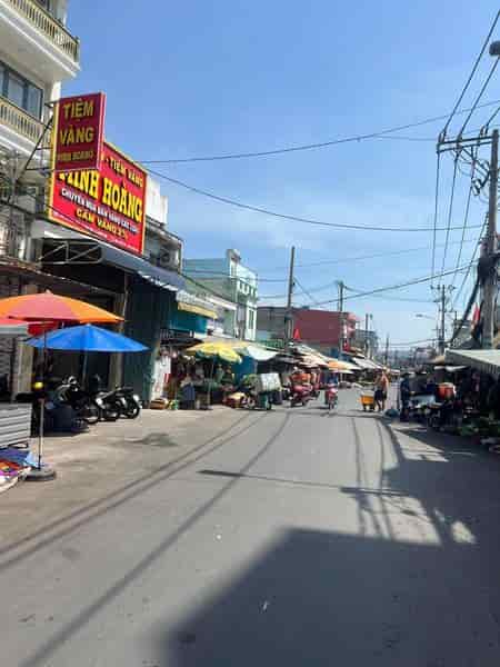 Hàng siêu ngộp, mặt tiền kinh doanh, 4x19m, gần Aeon Bình Tân, nhỉnh 3 tỷ