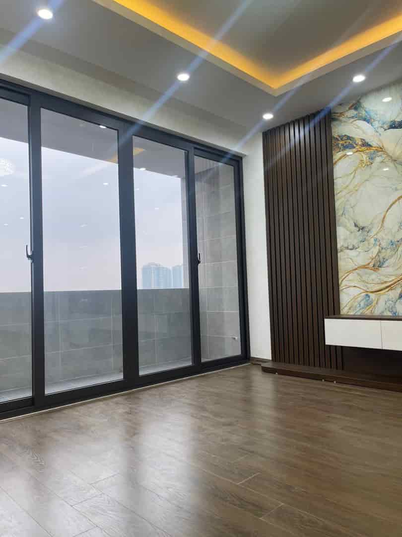 Bán căn hộ 4n3vs 160m2 FLC Landmark Tower giá cực rẻ 6.1 tỷ, full đồ nhà cực đẹp