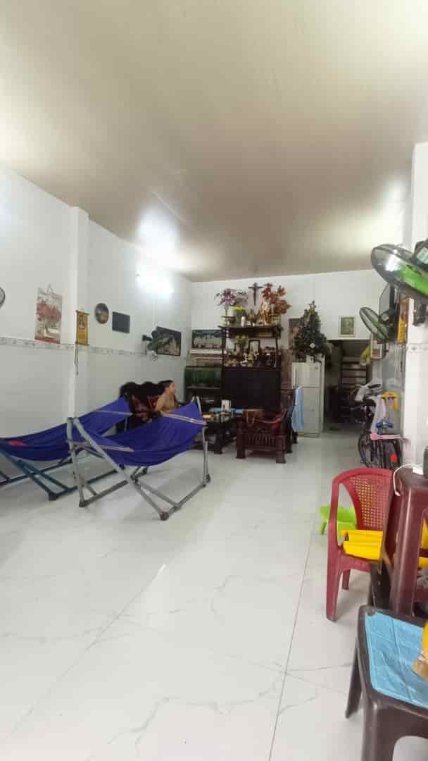 Nhà kiệt ô tô Nguyễn Văn Linh, 55m2, 2 tầng, 3.x tỷ