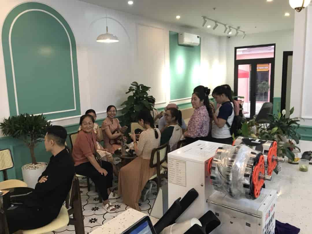 Chính chủ cần chuyển nhượng quán Pocolo coffe tại Ocean Park 3